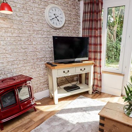 Old Pump Cottage Ross-on-Wye Екстер'єр фото