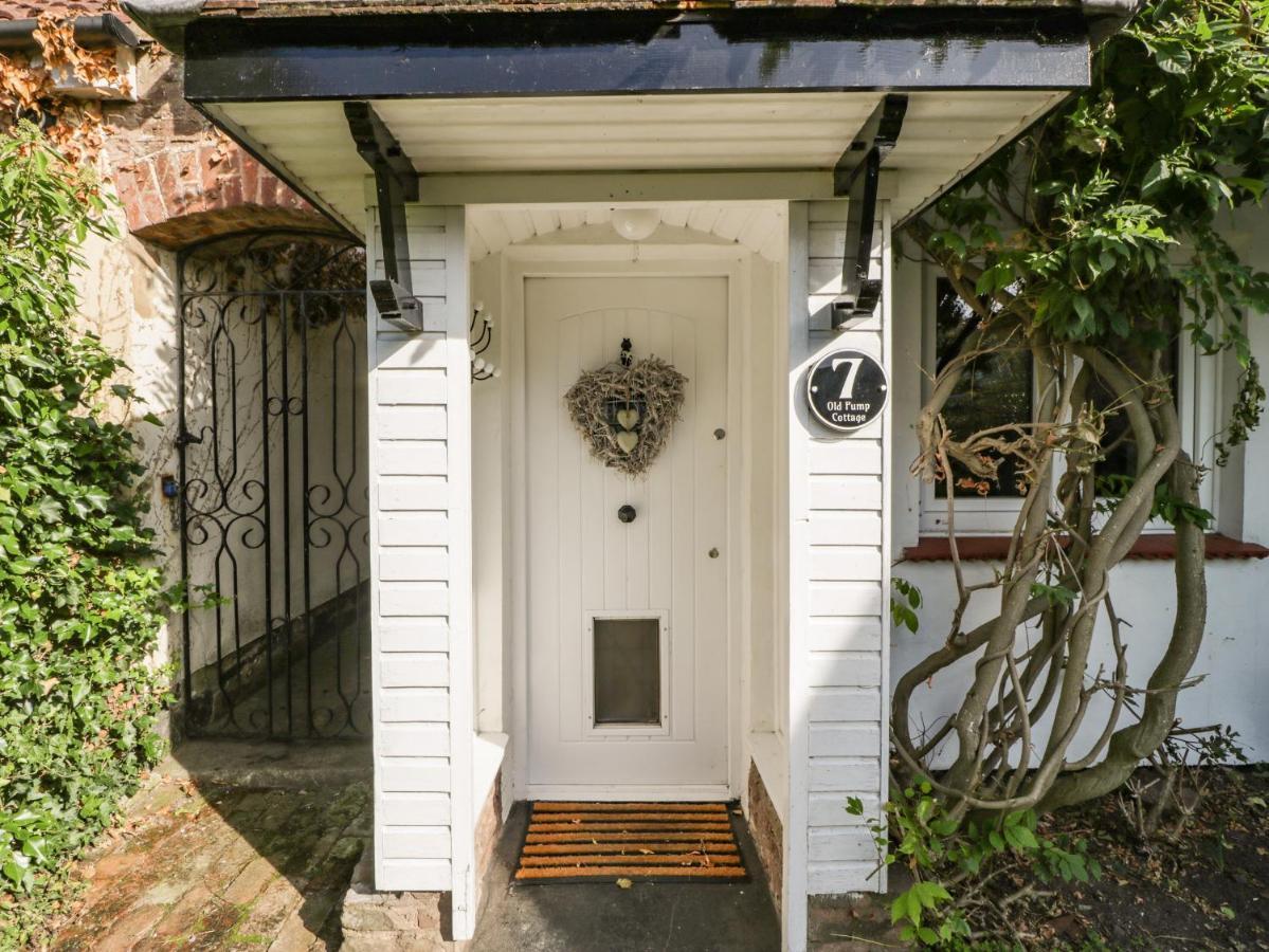 Old Pump Cottage Ross-on-Wye Екстер'єр фото